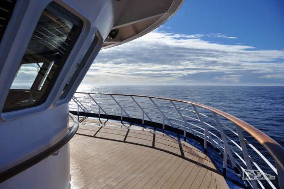 Navegando nas tranquilas águas da Drake Passage, entre a Antártida e a América do Sul